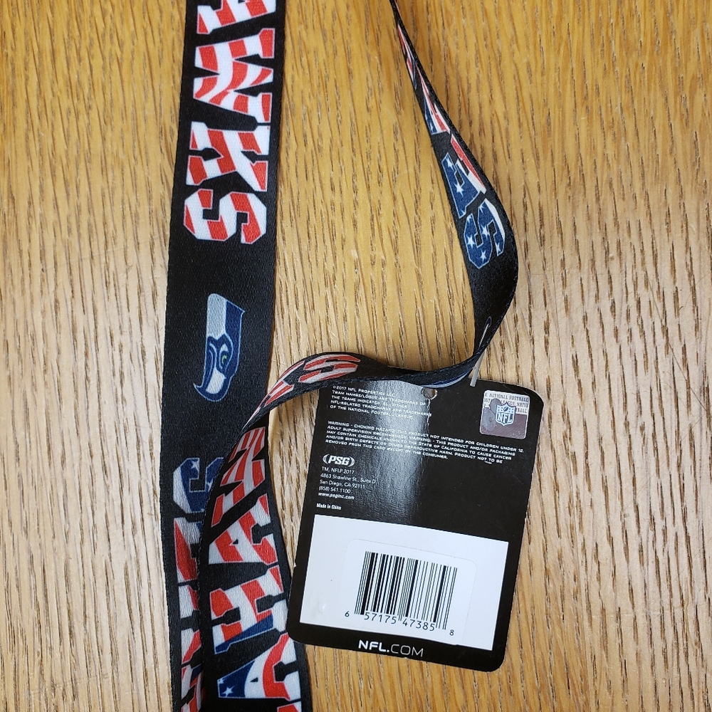 Seattle Seahawks Black and Red Lanyard